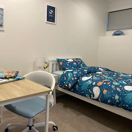 אוקלנד Family Friendly 3Br Flat - 3Min Walk To The Beach - Self Contained מראה חיצוני תמונה